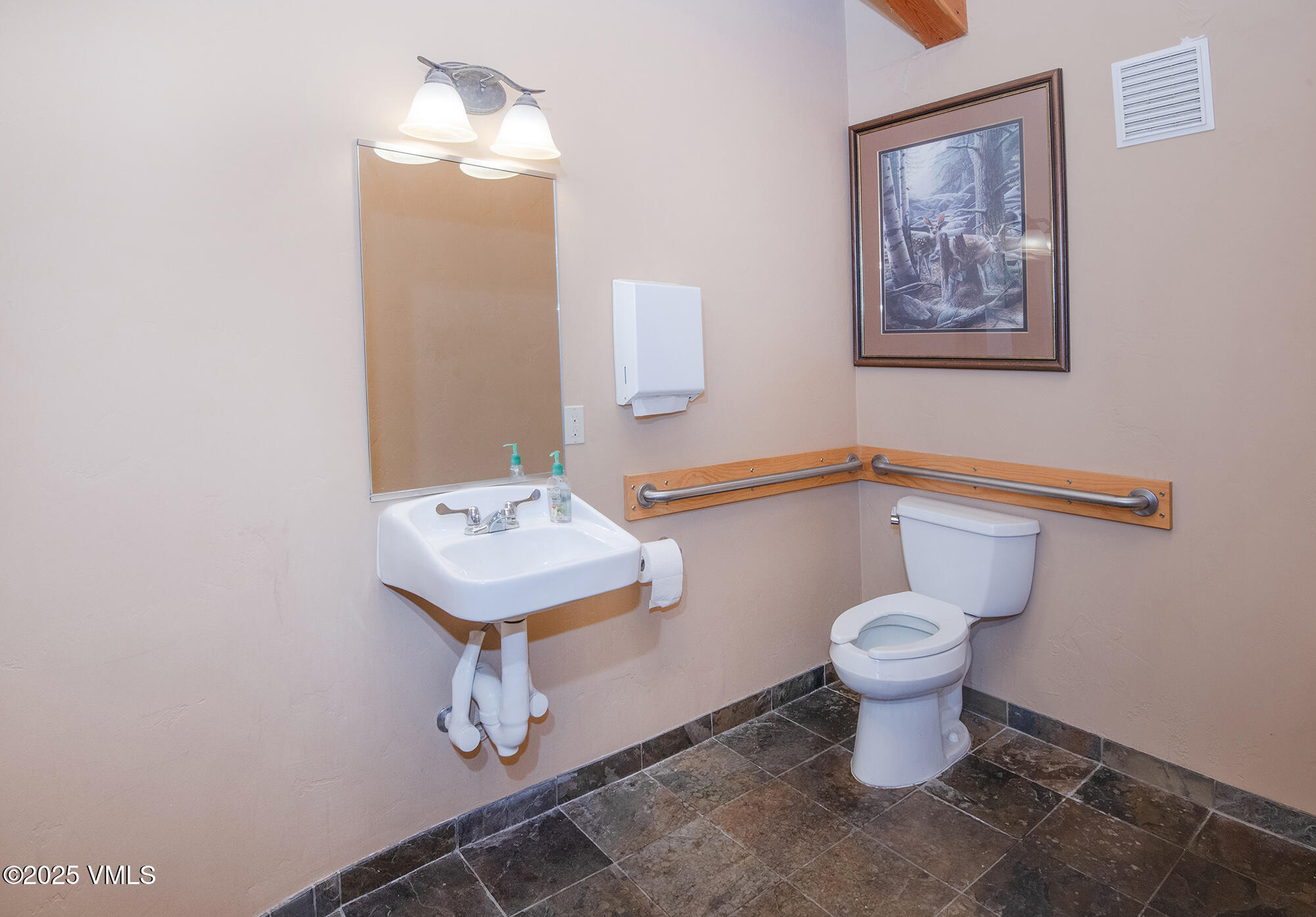 Gypsum, Colorado 81637, United States, ,Commercial,Active,239318