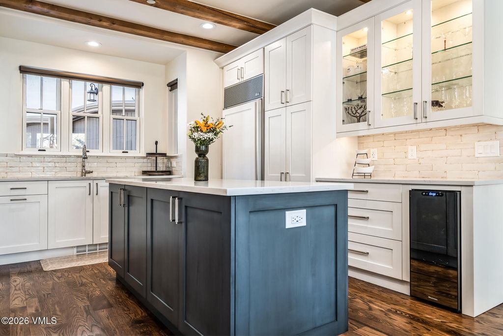 Photo of 517 Kensington Drive, Edwards, CO 81632 (MLS # 1013435)