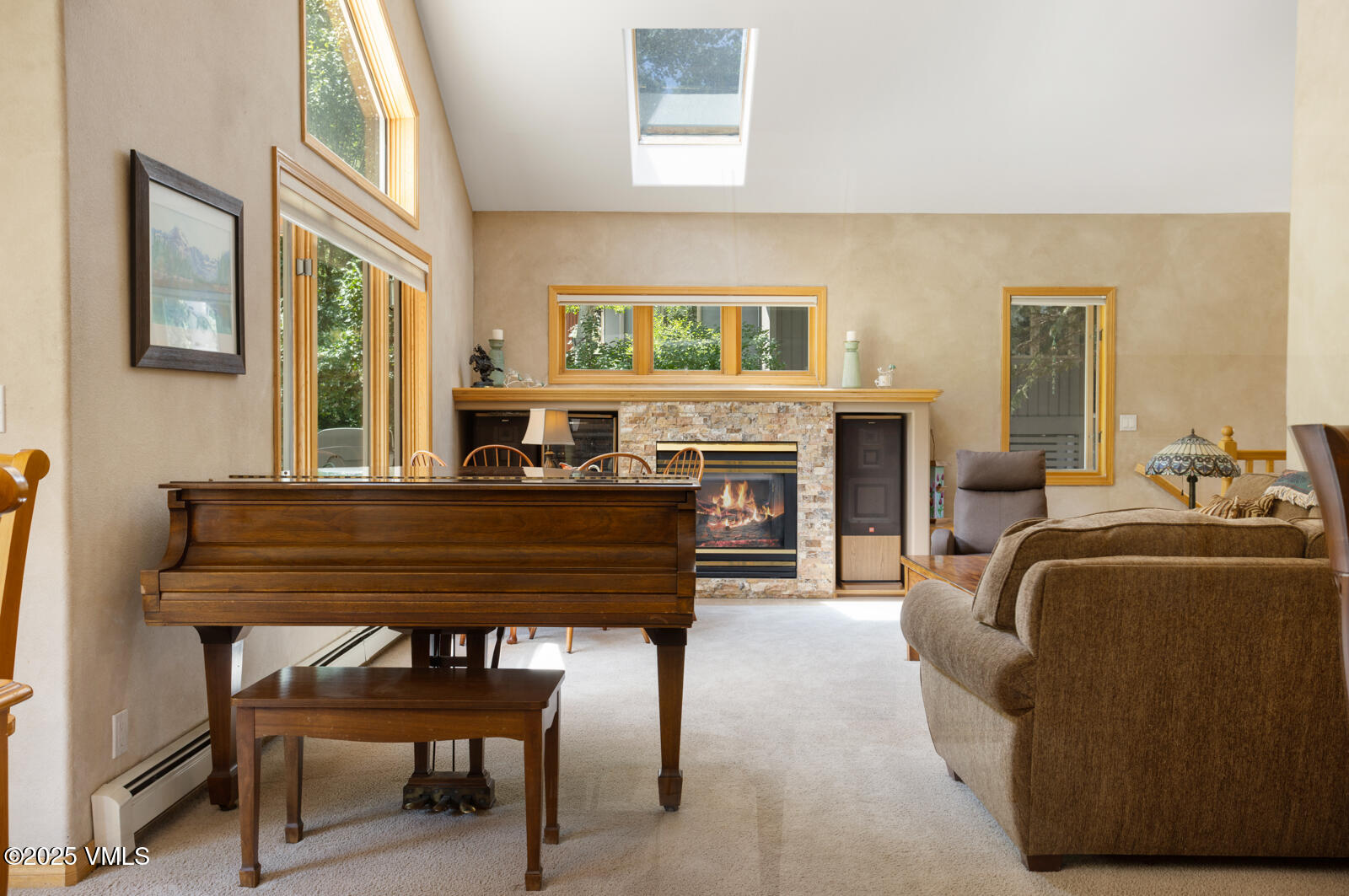 Eagle-Vail, Colorado 81620, United States, 5 Bedrooms Bedrooms, ,4 BathroomsBathrooms,Residential,Active,159084