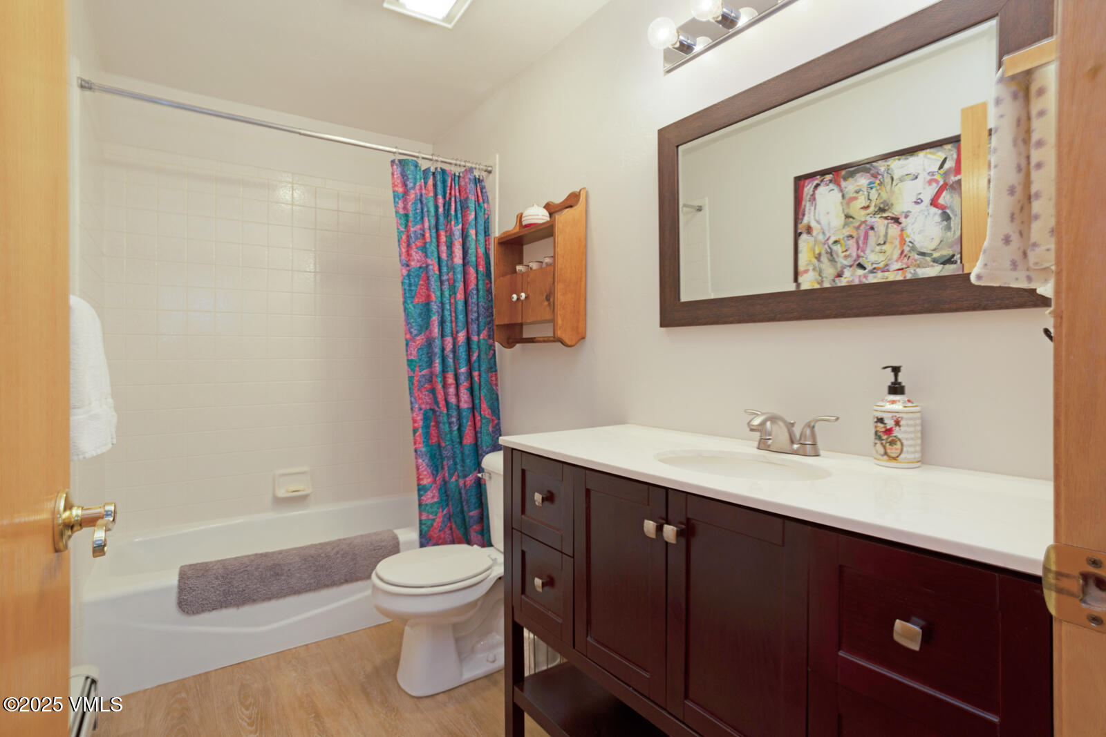 Eagle-Vail, Colorado 81620, United States, 5 Bedrooms Bedrooms, ,4 BathroomsBathrooms,Residential,Active,159084