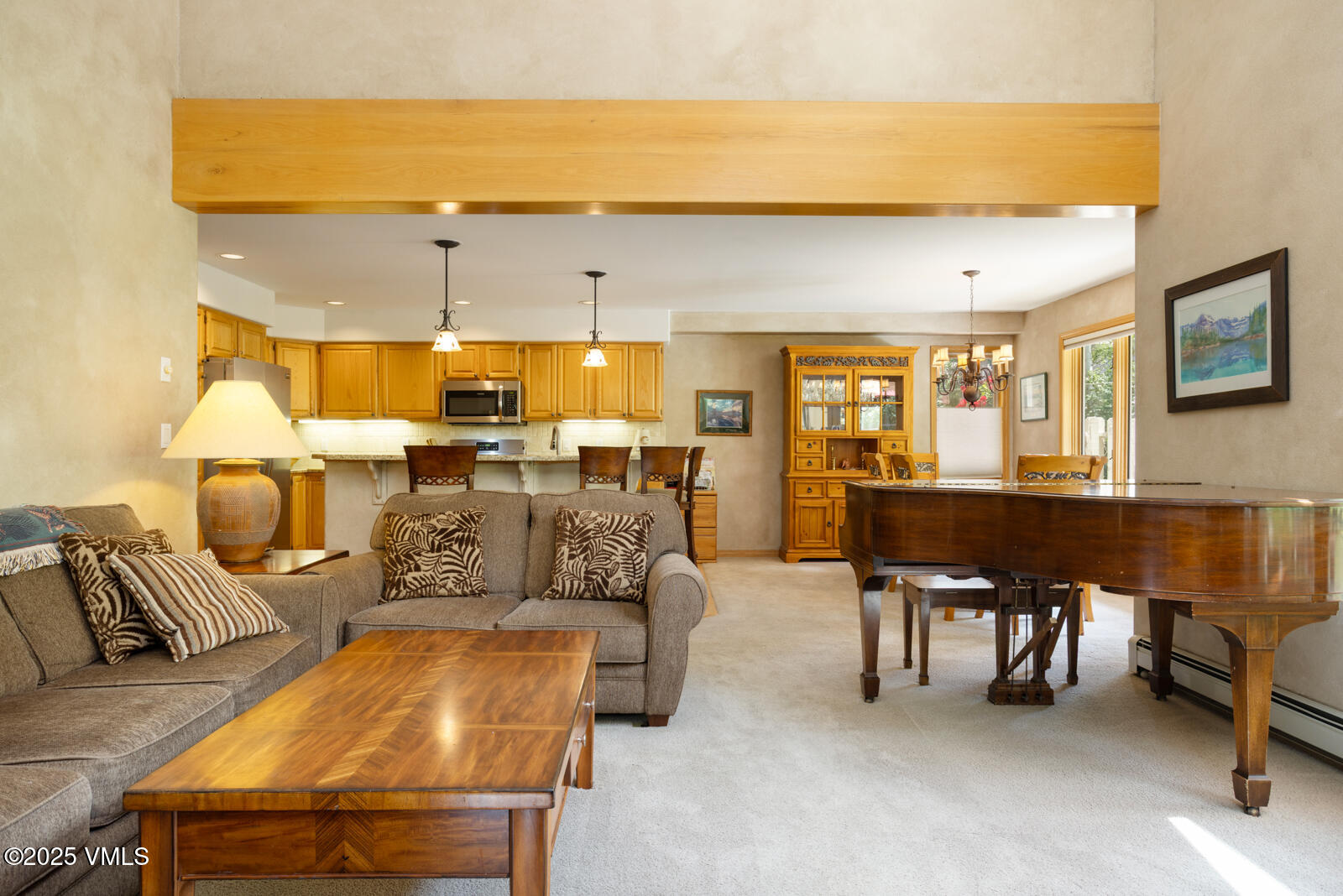 Eagle-Vail, Colorado 81620, United States, 5 Bedrooms Bedrooms, ,4 BathroomsBathrooms,Residential,Active,159084