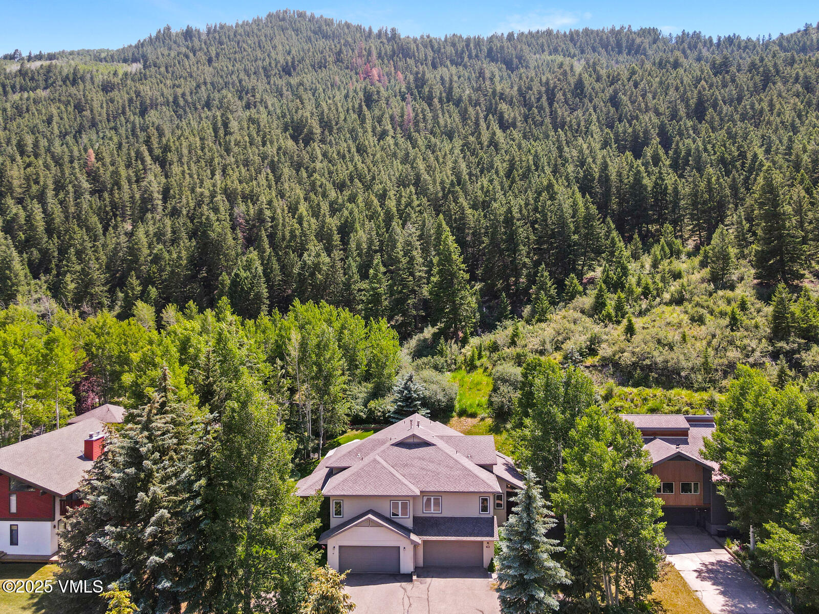 Eagle-Vail, Colorado 81620, United States, 5 Bedrooms Bedrooms, ,4 BathroomsBathrooms,Residential,Active,159084