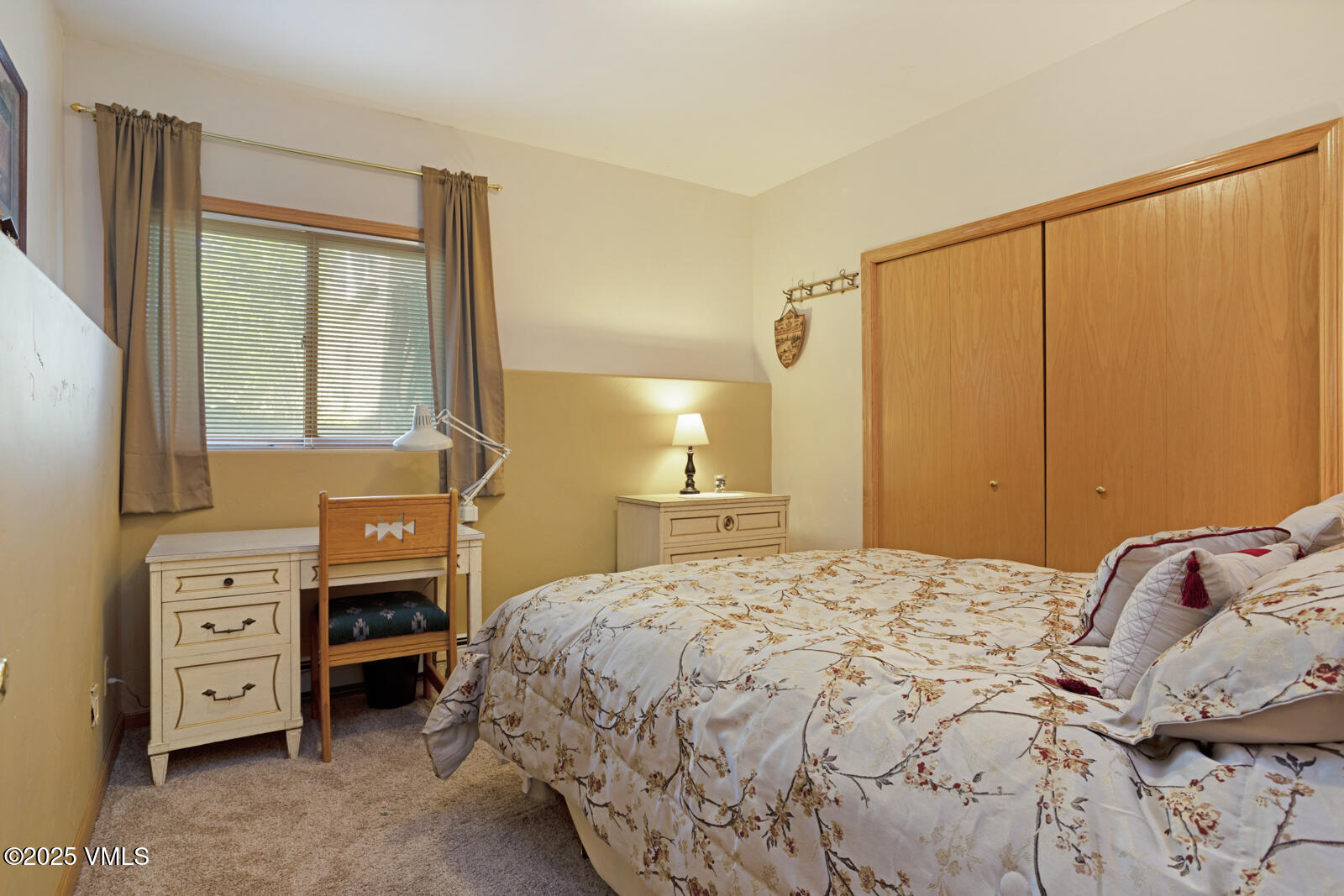 Eagle-Vail, Colorado 81620, United States, 5 Bedrooms Bedrooms, ,4 BathroomsBathrooms,Residential,Active,159084