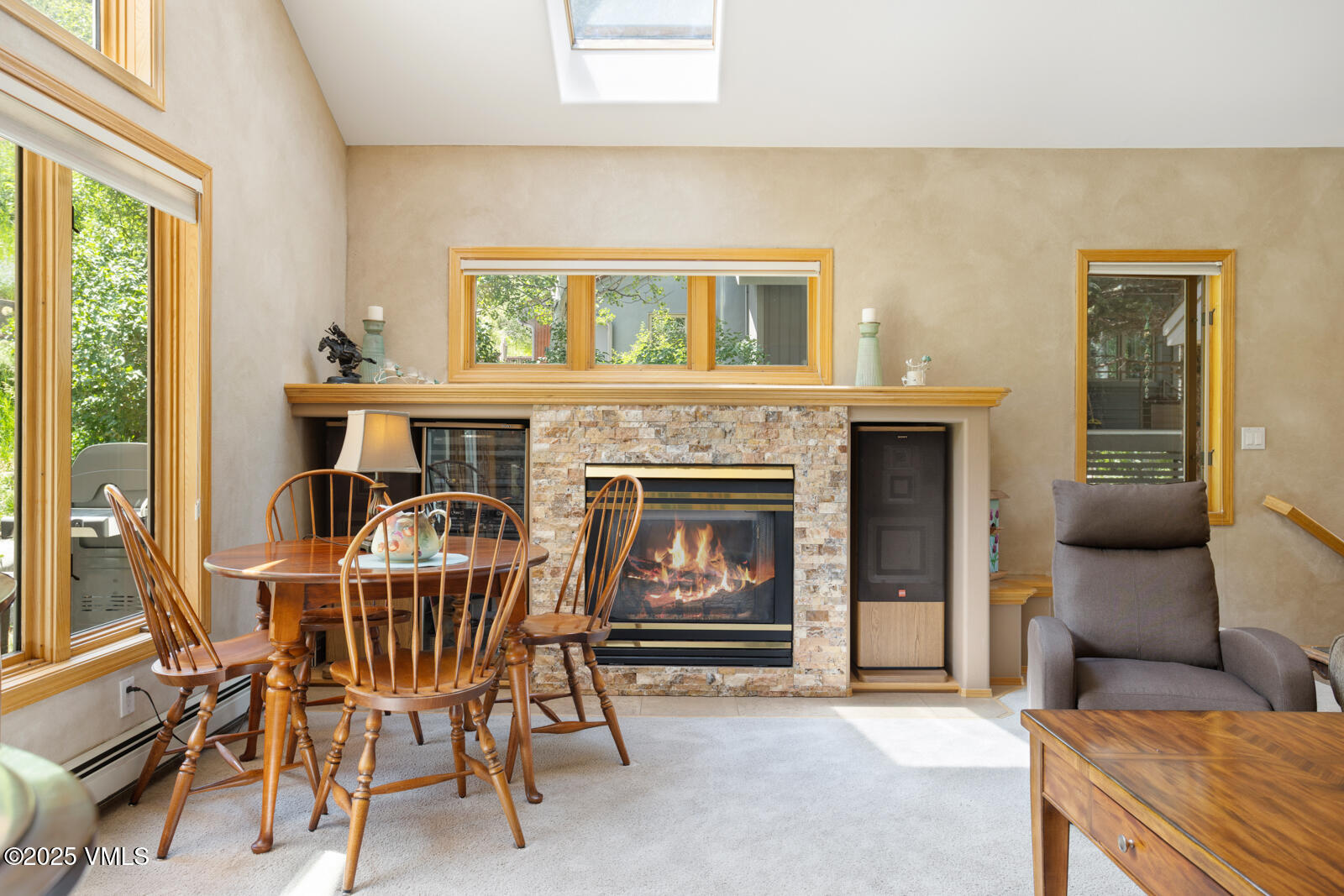 Eagle-Vail, Colorado 81620, United States, 5 Bedrooms Bedrooms, ,4 BathroomsBathrooms,Residential,Active,159084