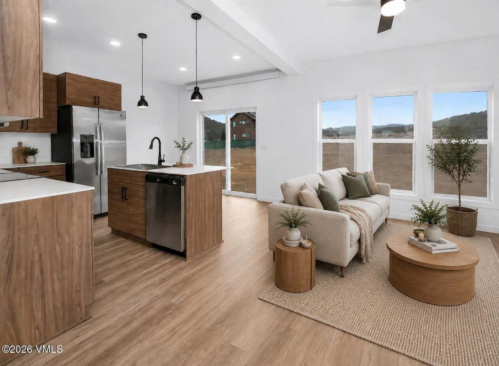 Photo of 95 Cougar Court Ct, Gypsum, CO 81637 (MLS # 1014918)