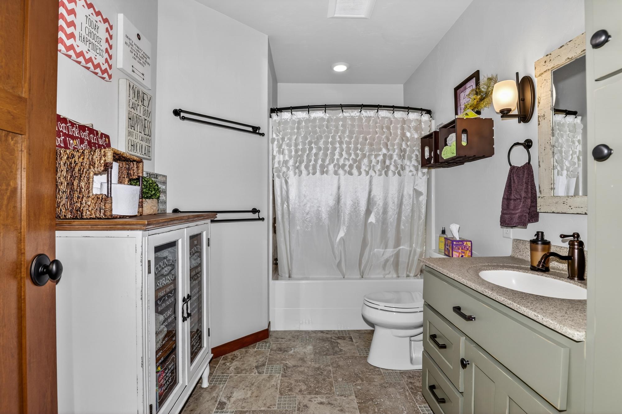 Hazelhurst, Wisconsin, 54531, United States, 3 Bedrooms Bedrooms, ,3 BathroomsBathrooms,Residential,Active,2022971