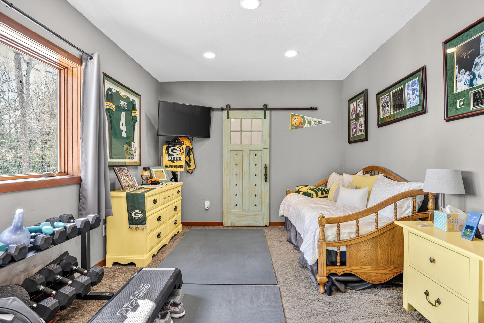 Hazelhurst, Wisconsin, 54531, United States, 3 Bedrooms Bedrooms, ,3 BathroomsBathrooms,Residential,Active,2022971