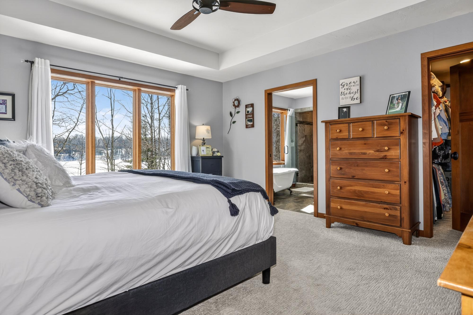 Hazelhurst, Wisconsin, 54531, United States, 3 Bedrooms Bedrooms, ,3 BathroomsBathrooms,Residential,Active,2022971