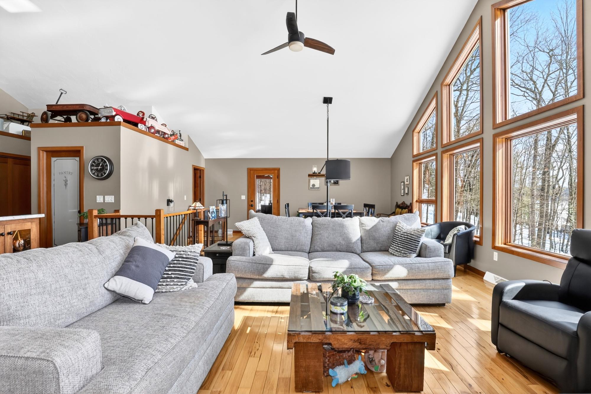 Hazelhurst, Wisconsin, 54531, United States, 3 Bedrooms Bedrooms, ,3 BathroomsBathrooms,Residential,Active,2022971