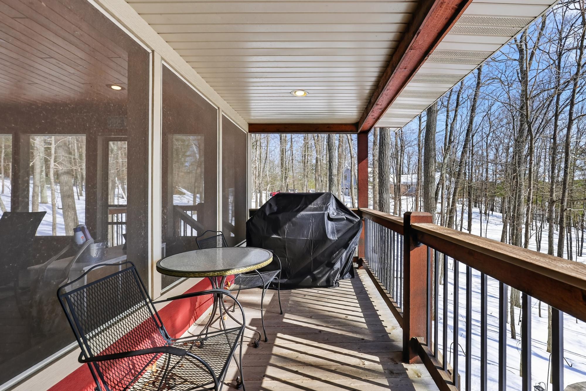 Hazelhurst, Wisconsin, 54531, United States, 3 Bedrooms Bedrooms, ,3 BathroomsBathrooms,Residential,Active,2022971