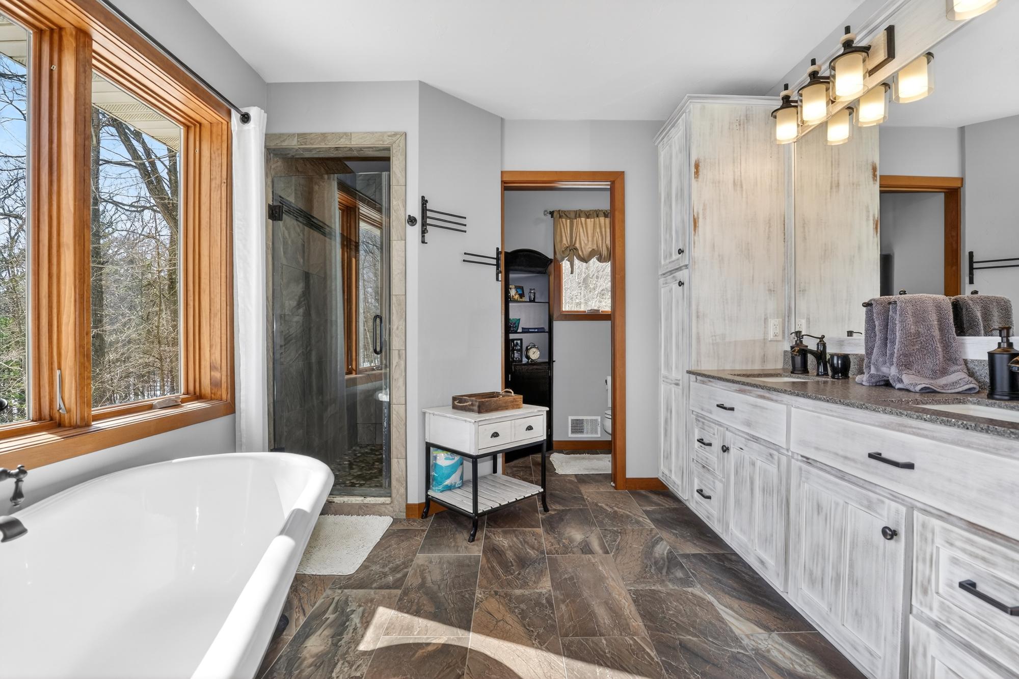 Hazelhurst, Wisconsin, 54531, United States, 3 Bedrooms Bedrooms, ,3 BathroomsBathrooms,Residential,Active,2022971