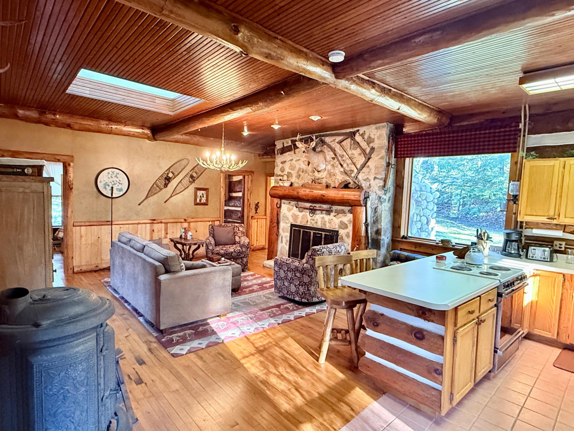 N8491 LOWER LONG LAKE DR