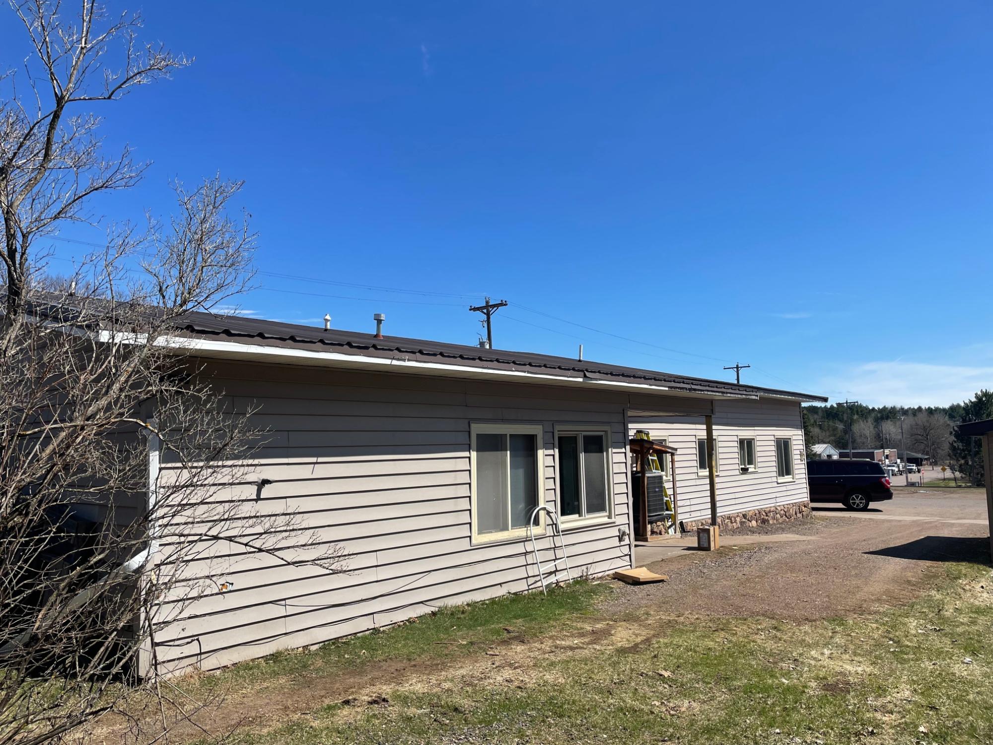 N14015 CENTRAL AVE W