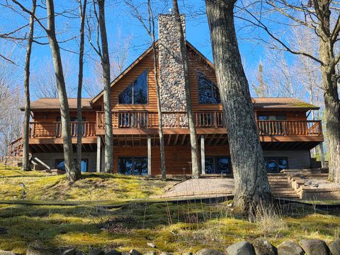 W8521 NICK RD Tomahawk WI 54487