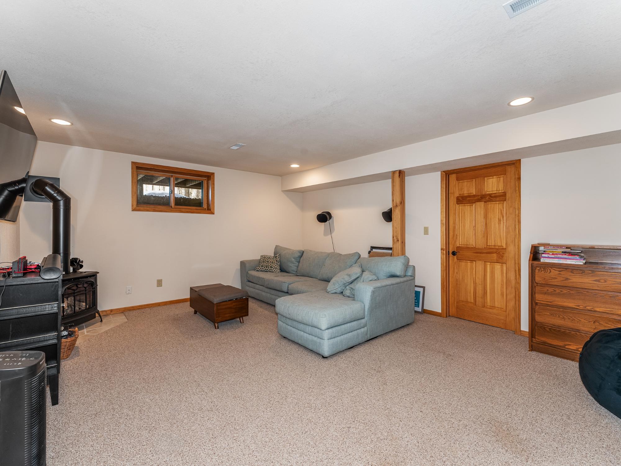 Eagle River, Wisconsin, 54521, United States, 4 Bedrooms Bedrooms, ,4 BathroomsBathrooms,Residential,Active,1899215