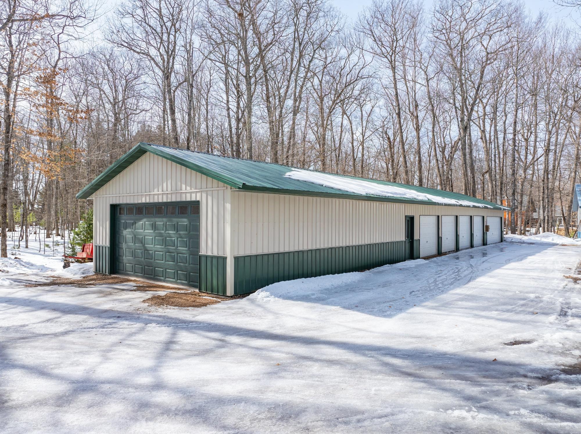 8250 MAPLEWOOD LN 16