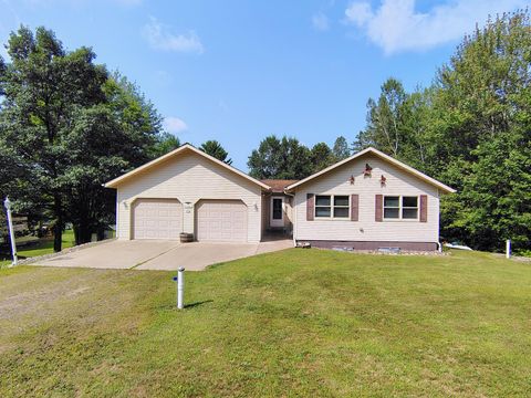 N9882 WOODLAND LN Phillips WI 54555