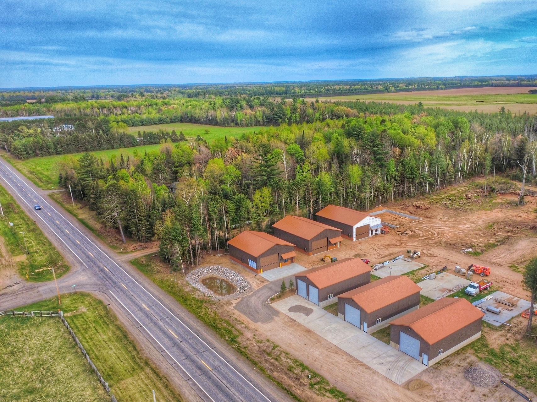 4375 HWY 17