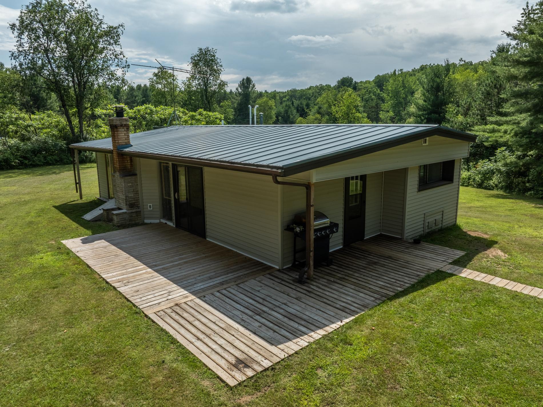 Photo 1 of 59 — 12220 LONZO LN, White Lake, WI 54491