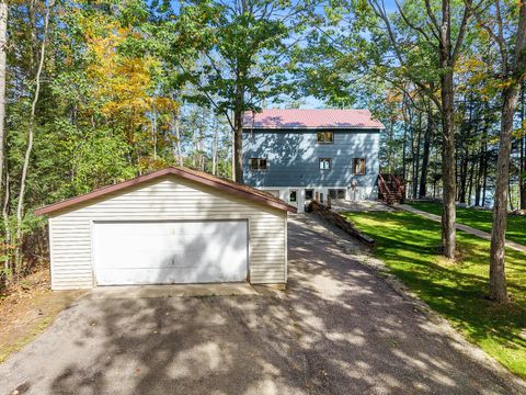 5600 SILVER LAKE RD S Laona WI 54541