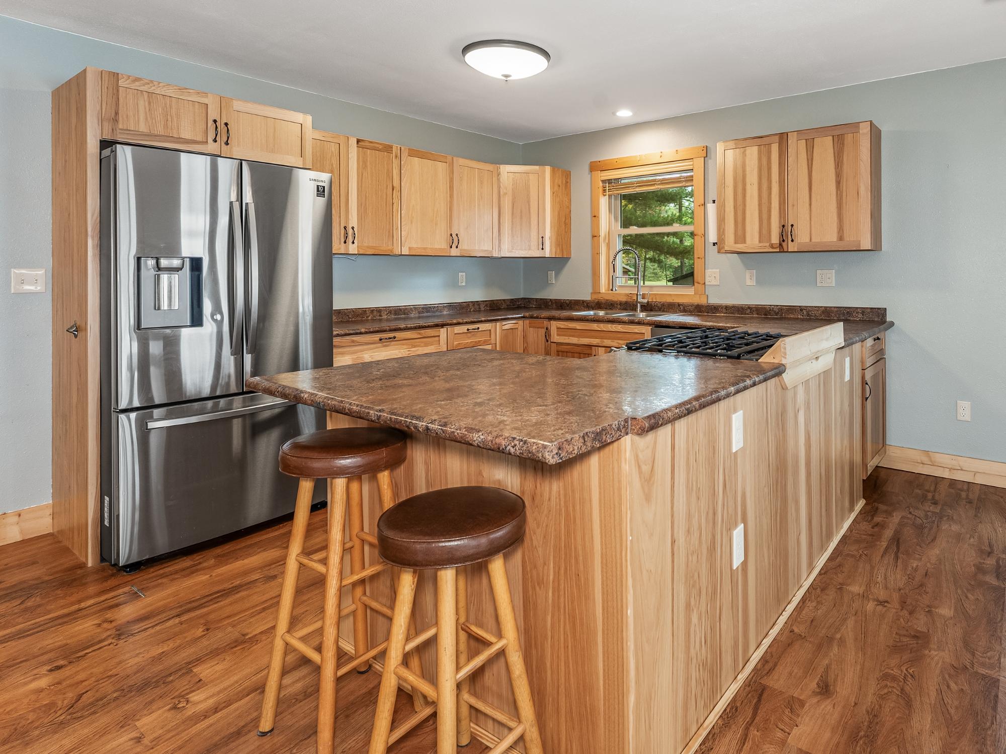 N10074 AIRHOLE LAKE LN