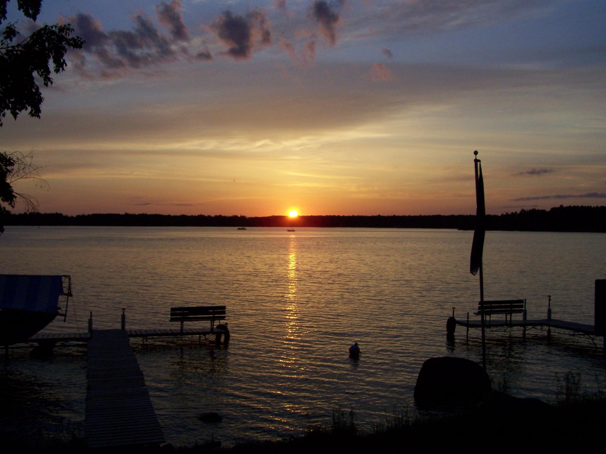 N10555 SOLBERG LAKE RD E