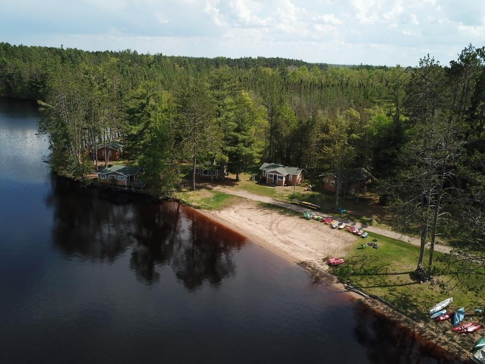 4000 LAKESHORE DR