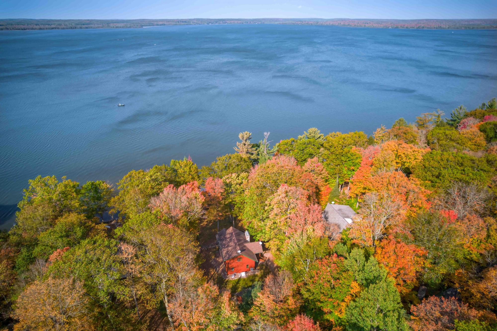 5667 OAK RIDGE LAKE TRL