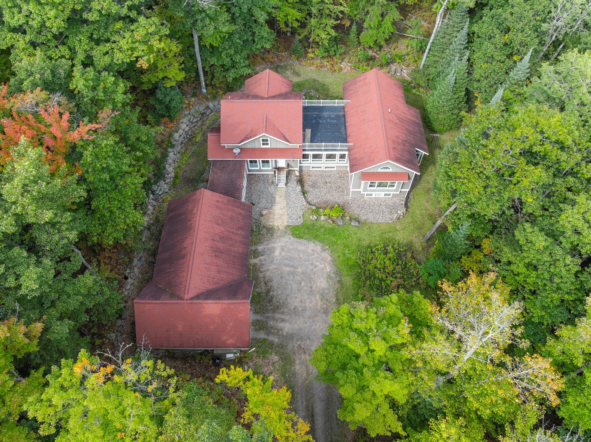 4592 NORTH SHORE DR