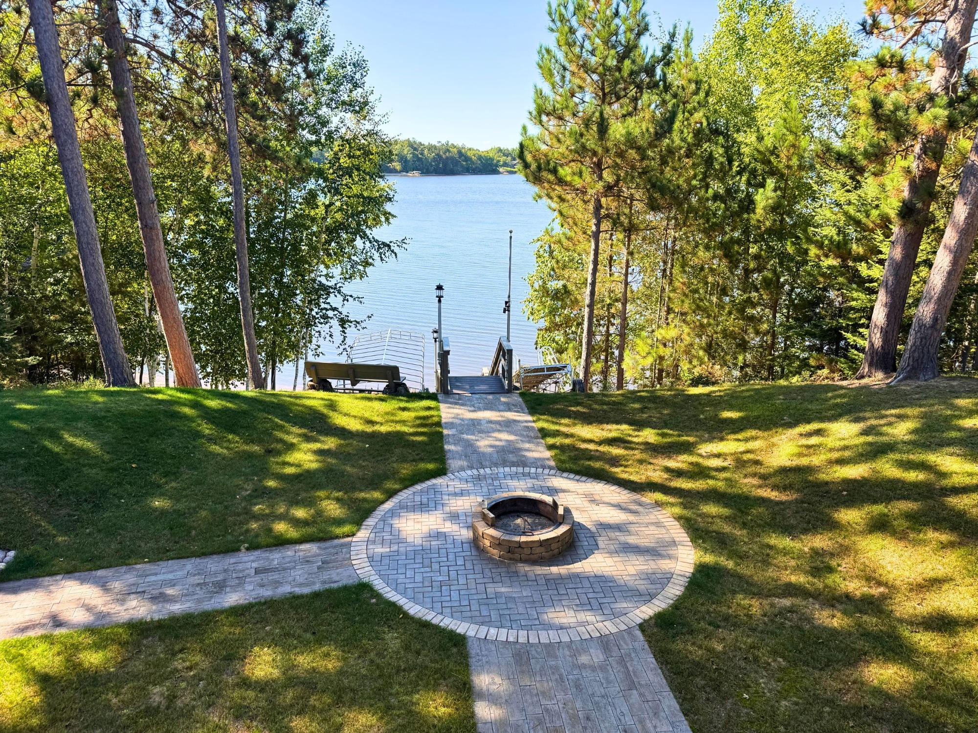 2109 THE POINT RD