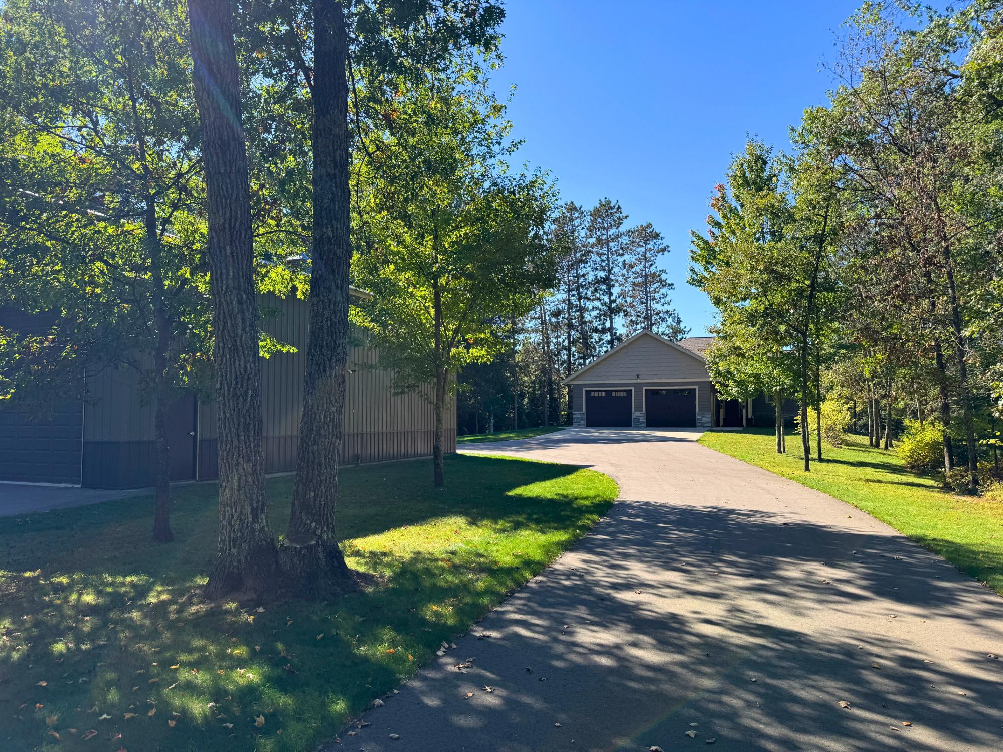 2109 THE POINT RD
