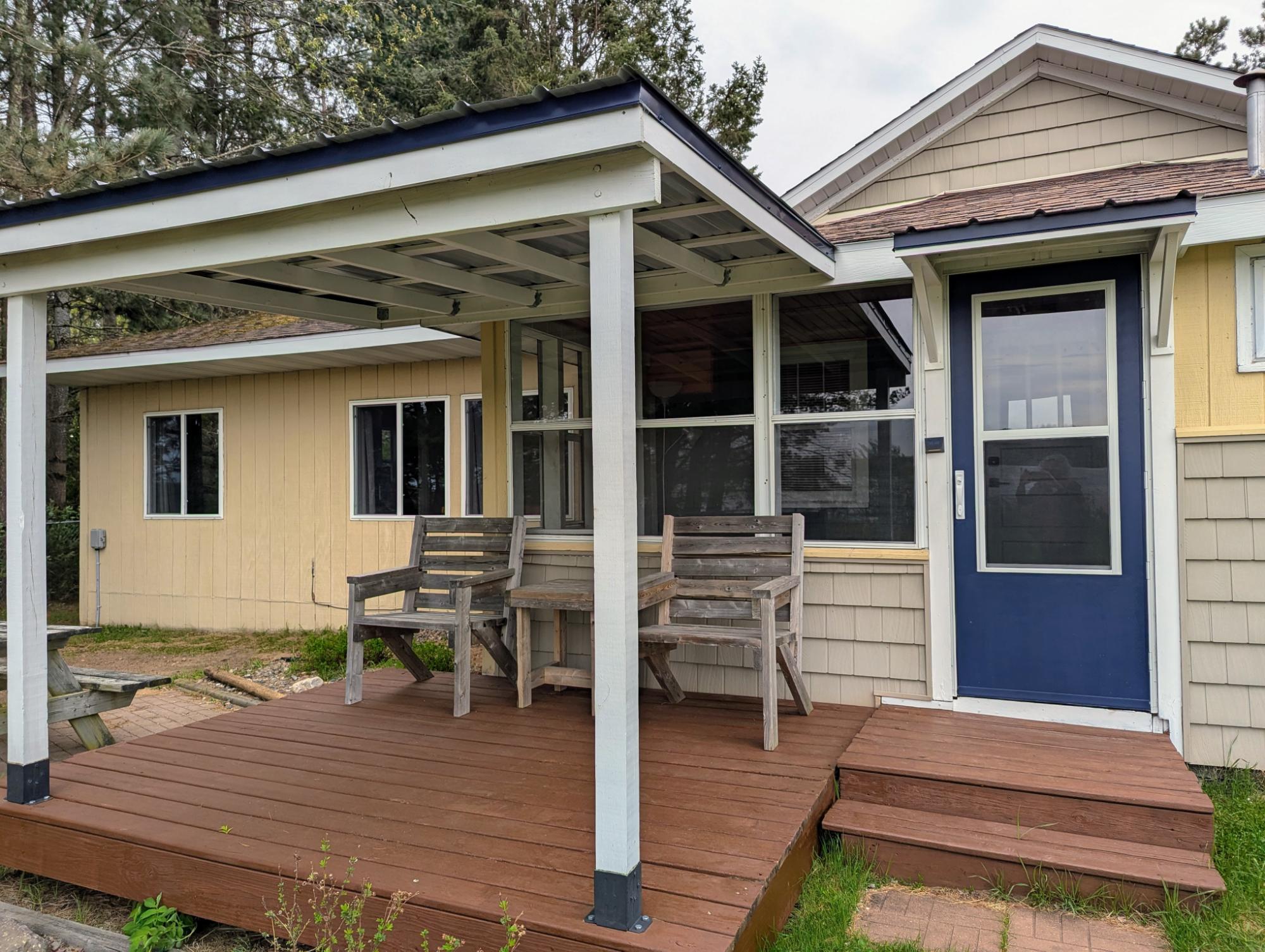 2-N9696 DEER LAKE LN