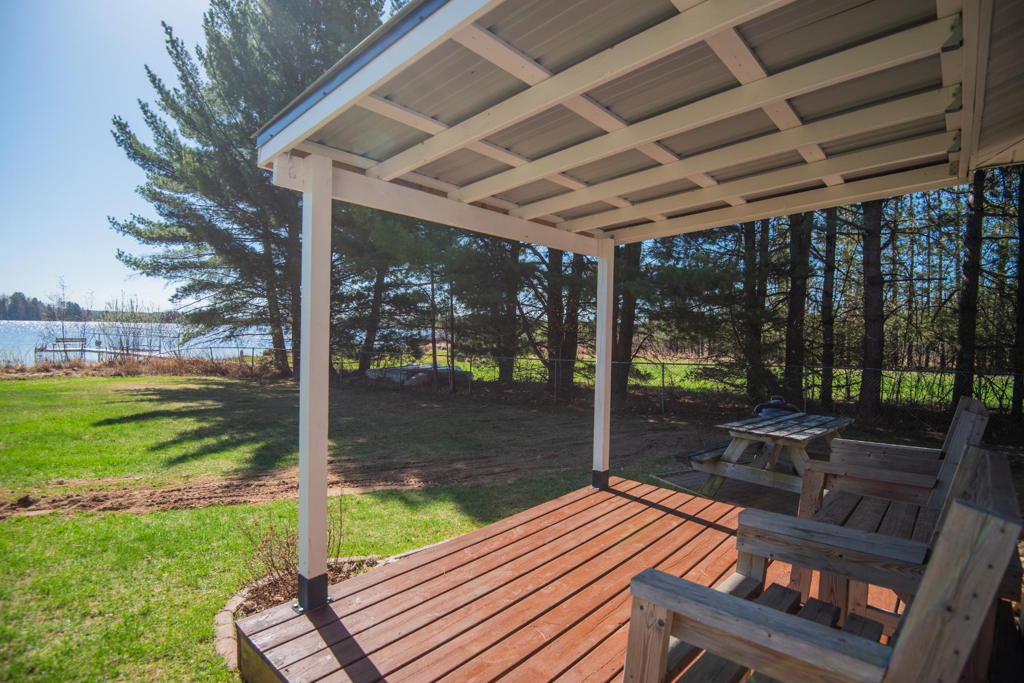 2-N9696 DEER LAKE LN