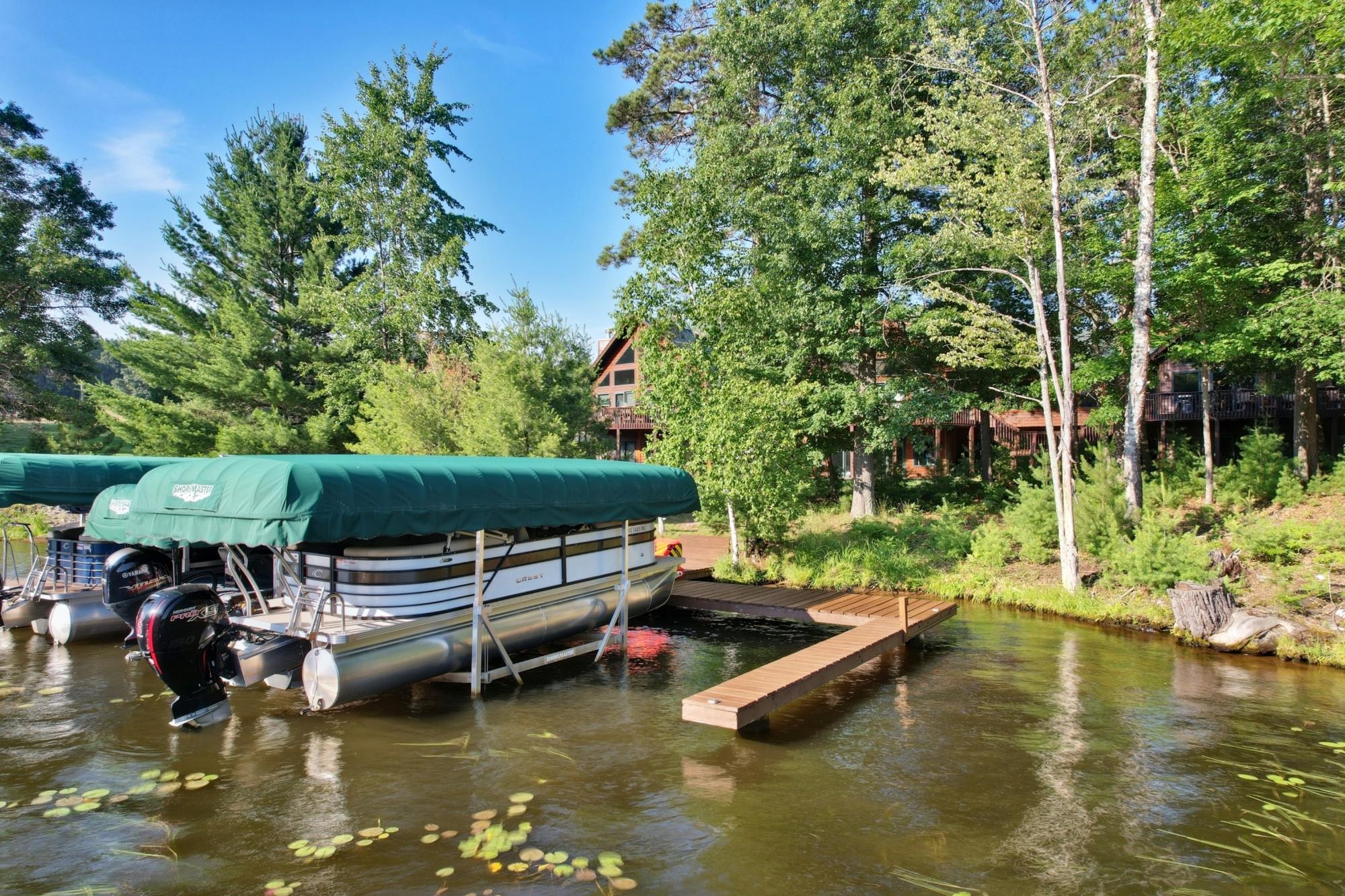 1458 GOLF VIEW RD