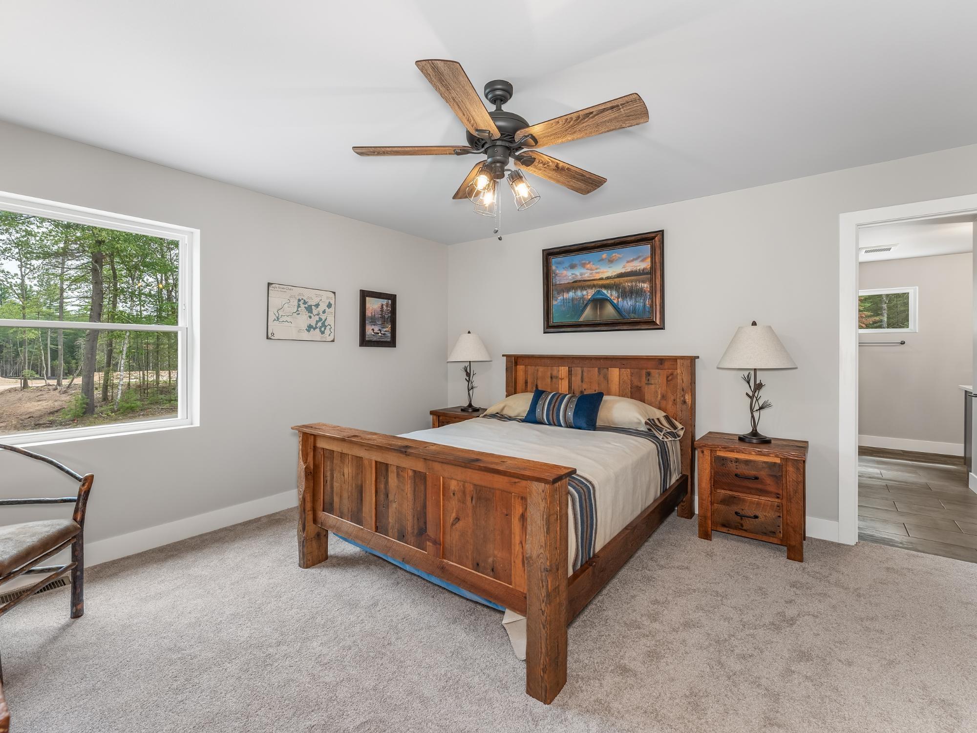 1645 GOLF VIEW DR