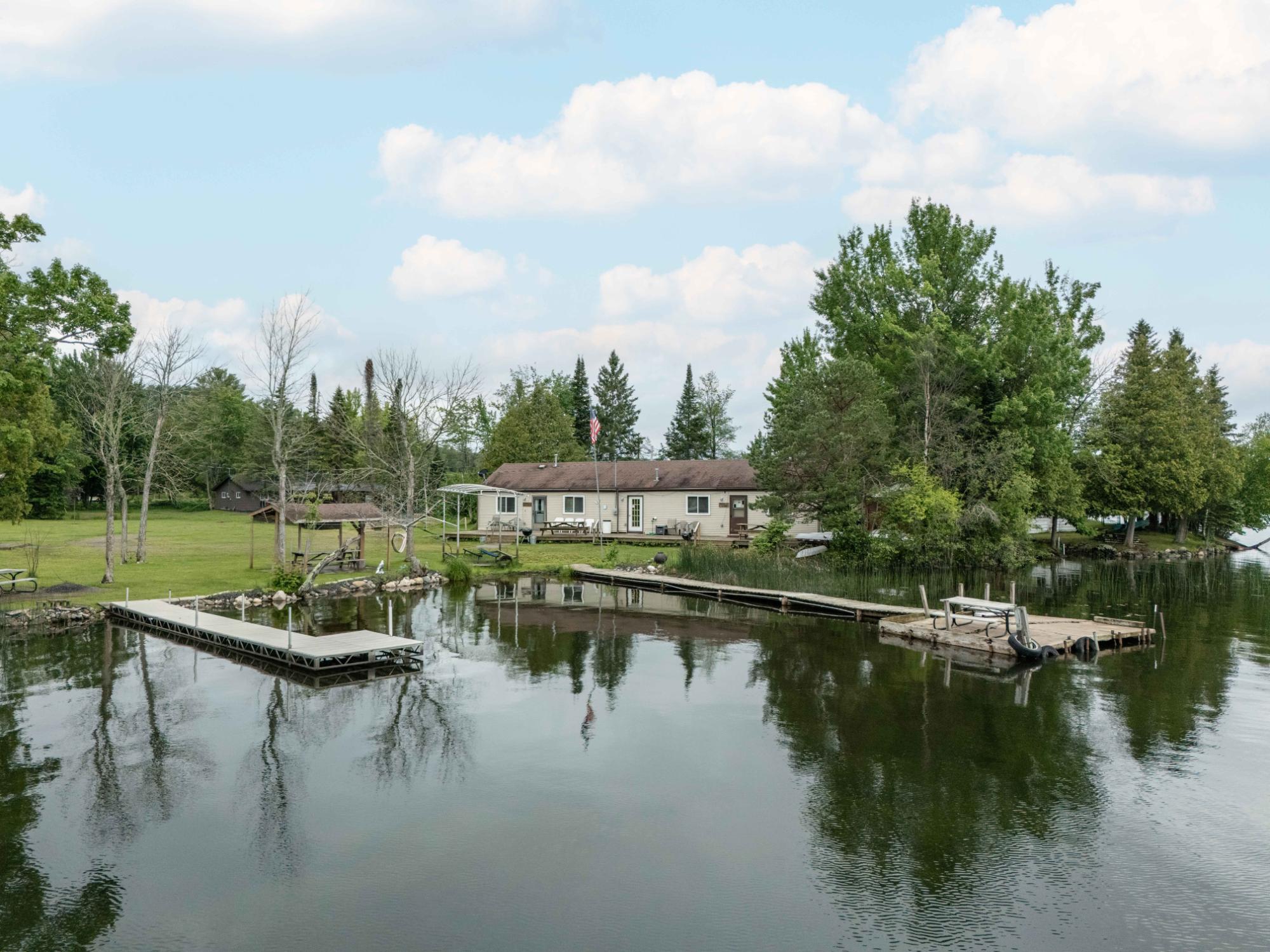 229 LAKE EMILY RD E
