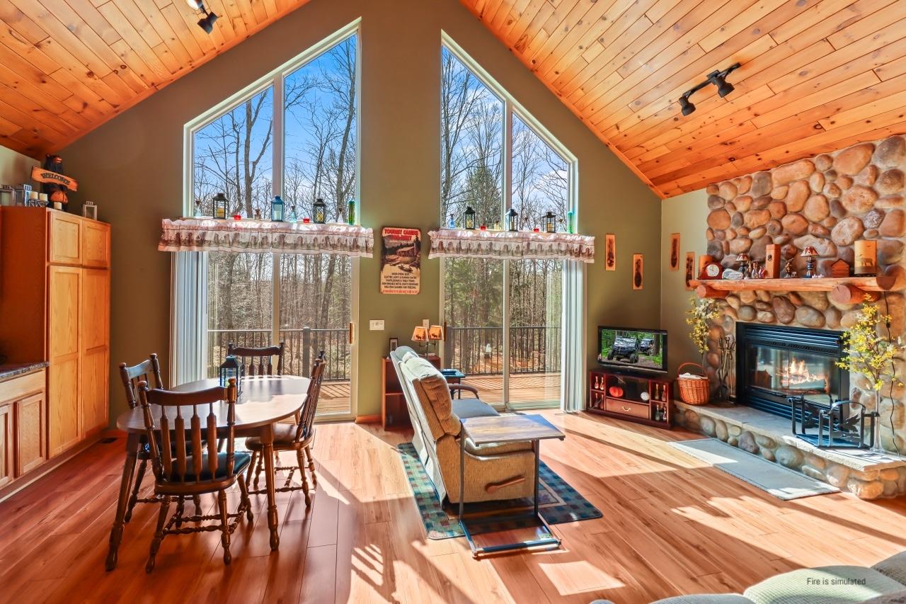 4575 TWIN BLUFF RD