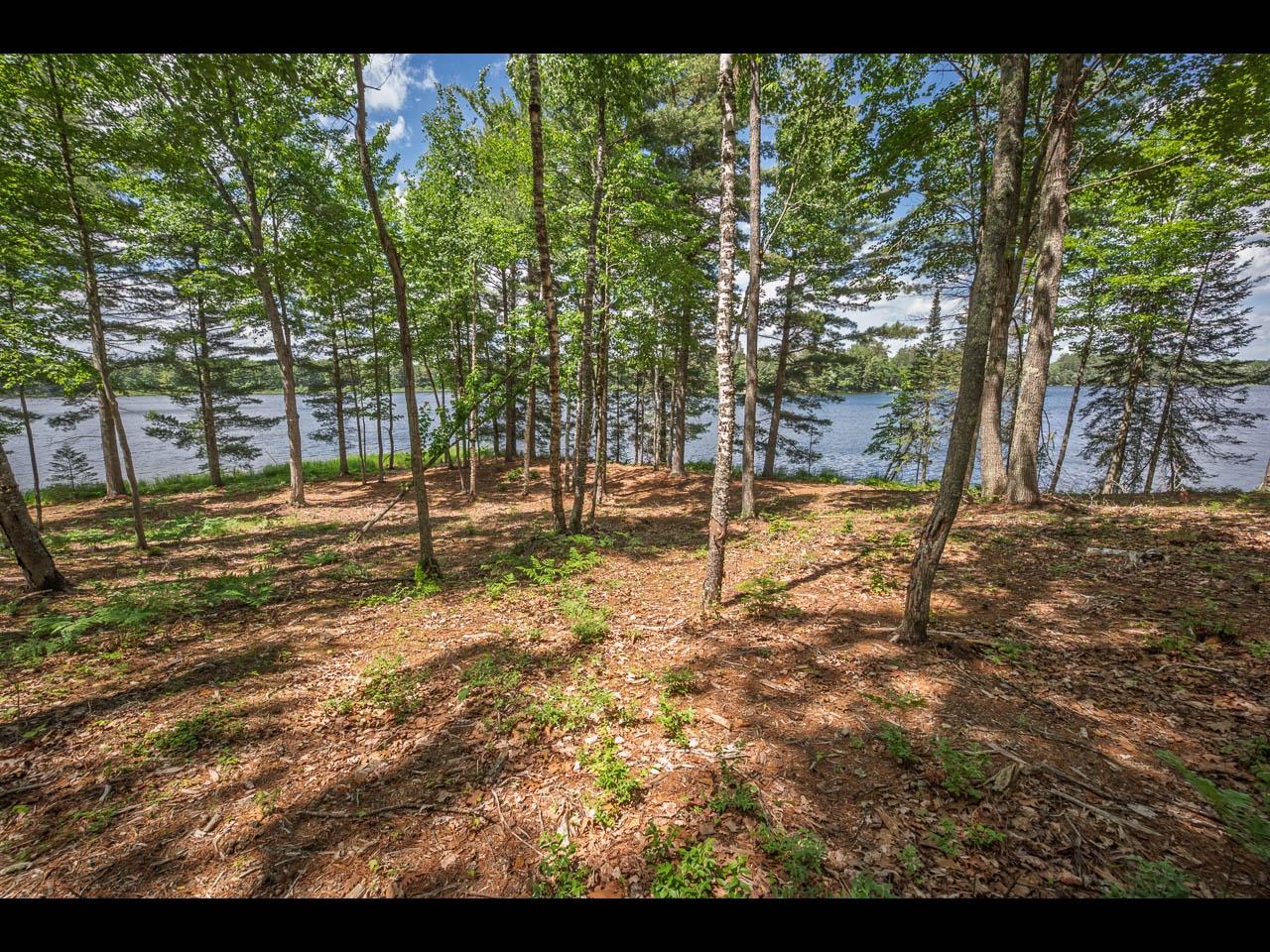 157-159 CLEARWATER LAKE TR