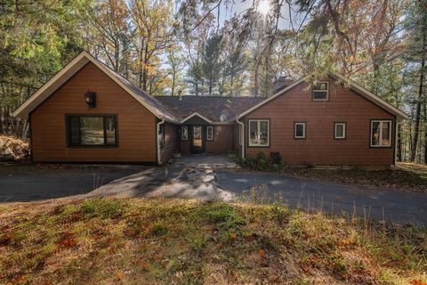W11751 OUTLET DR Elcho WI 54428