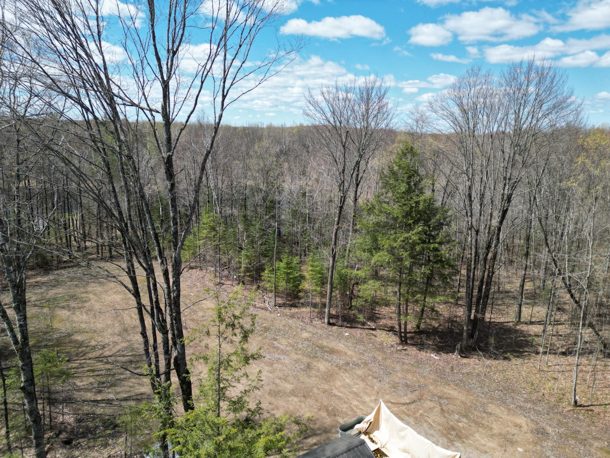 3075 BRADLEY LAKE RD