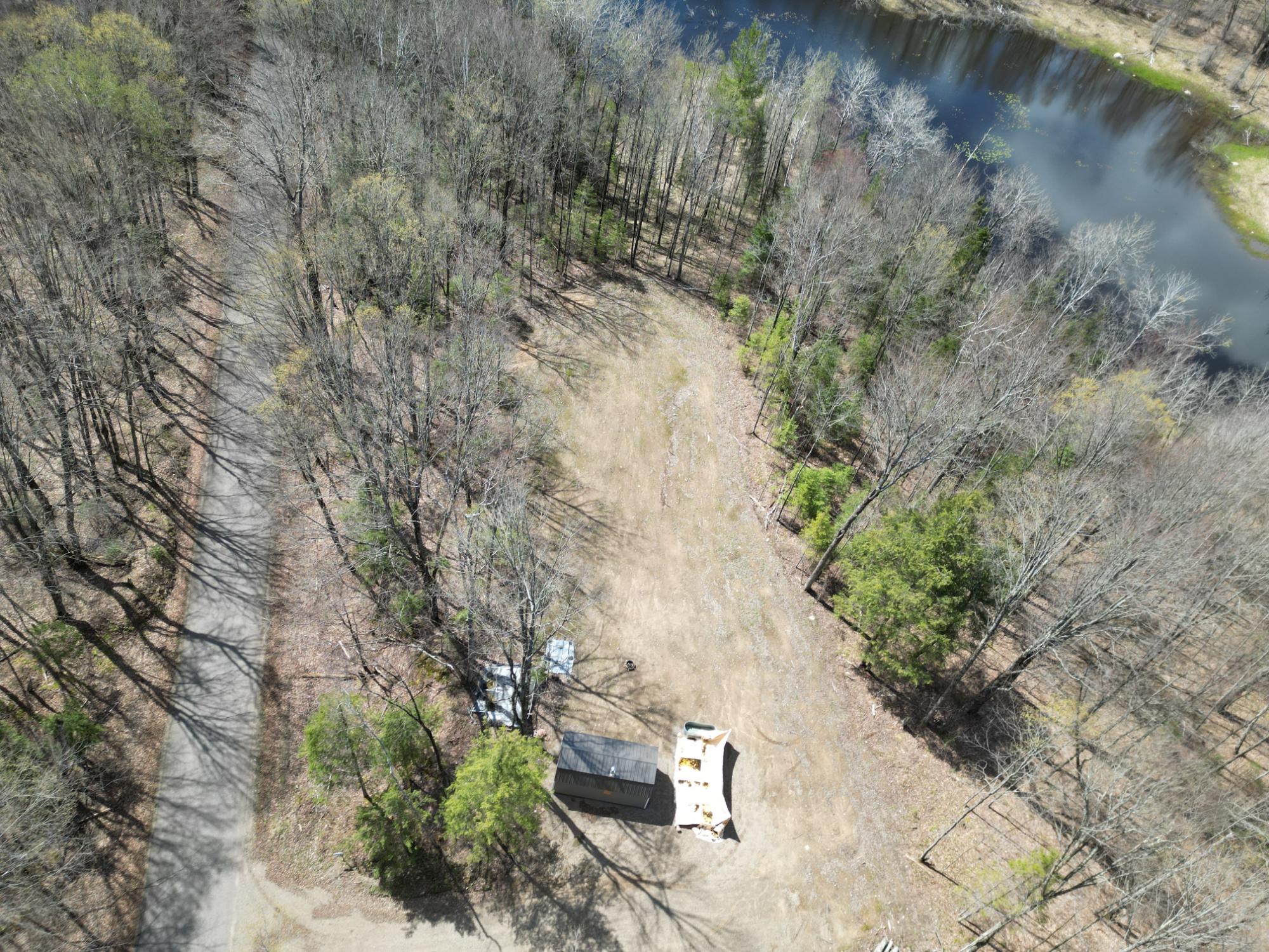 3075 BRADLEY LAKE RD