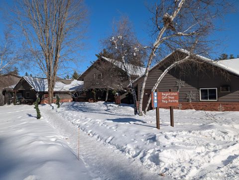 8250 NORTHERN RD 244 Minocqua WI 54548