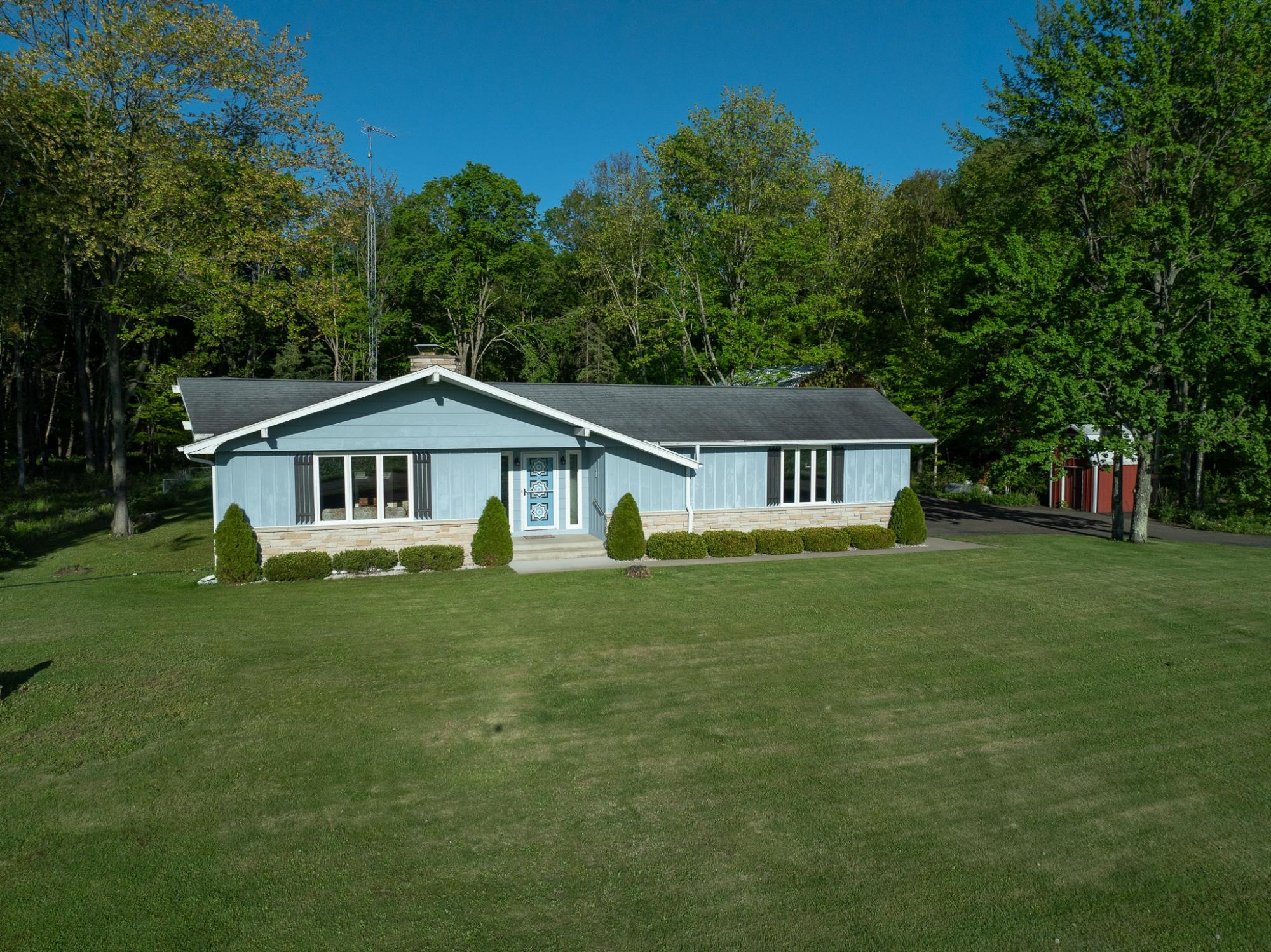 N5103 ROSEDALE RD