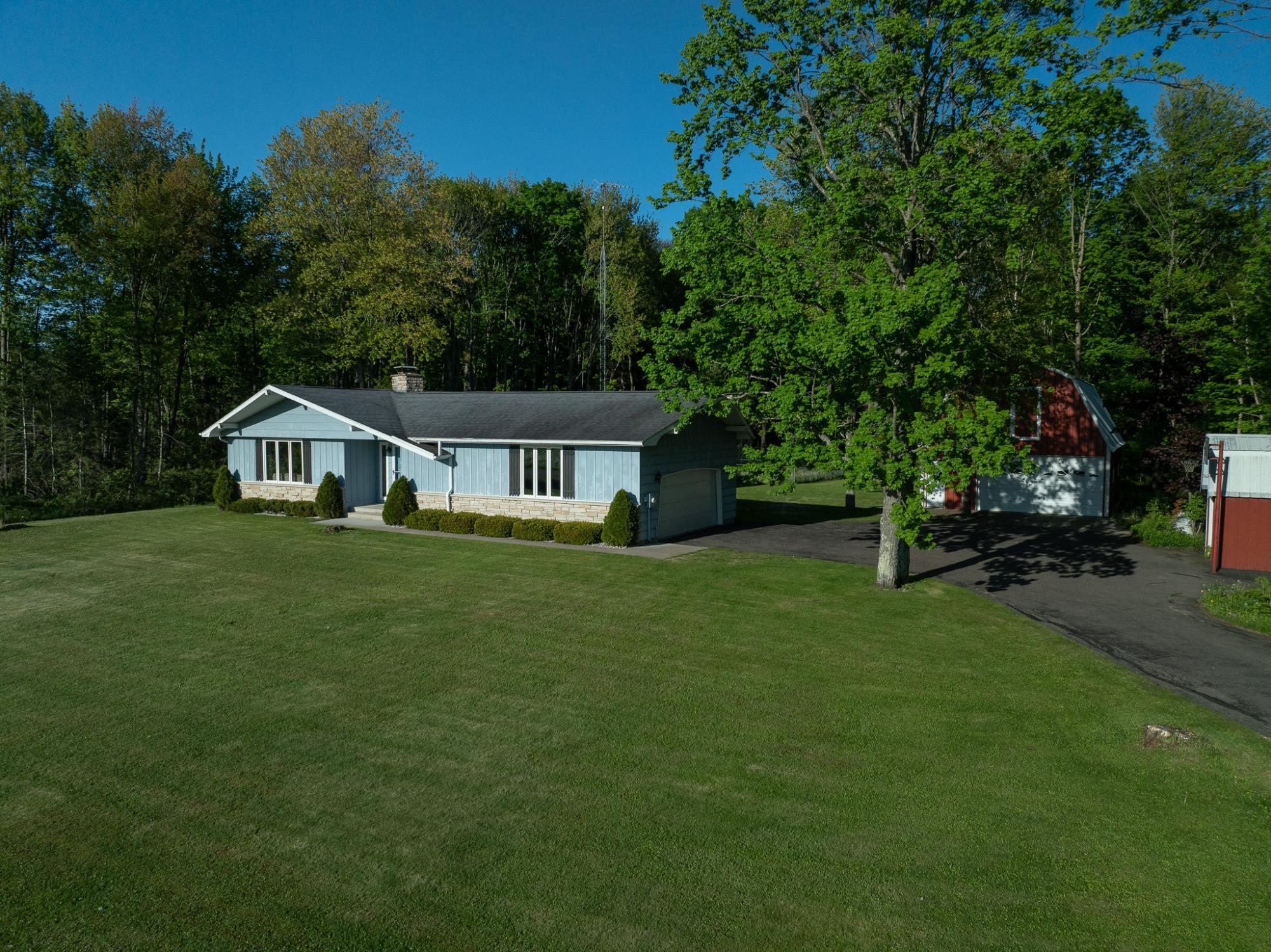 N5103 ROSEDALE RD