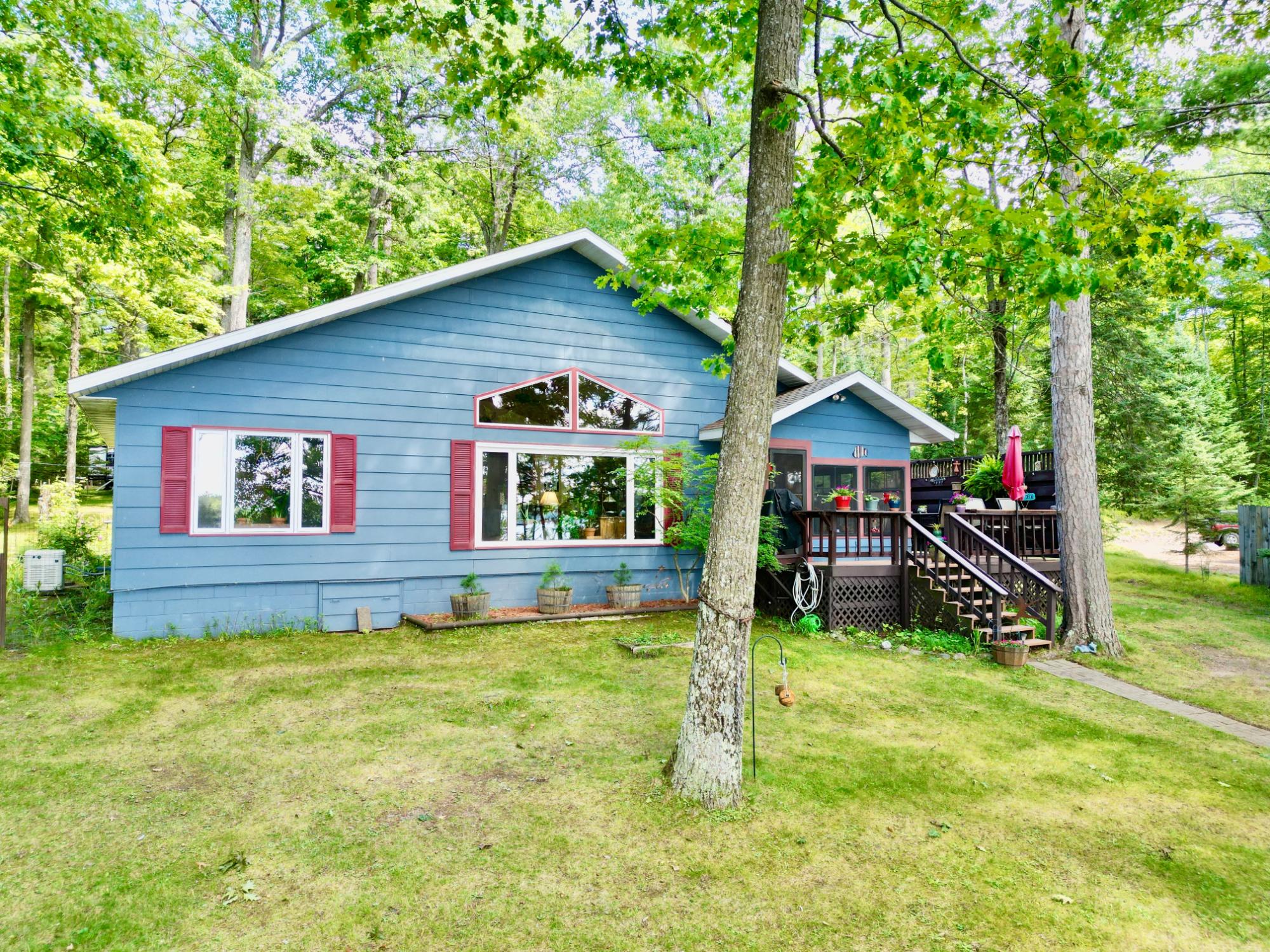 3171 CARPENTER LAKE RD N