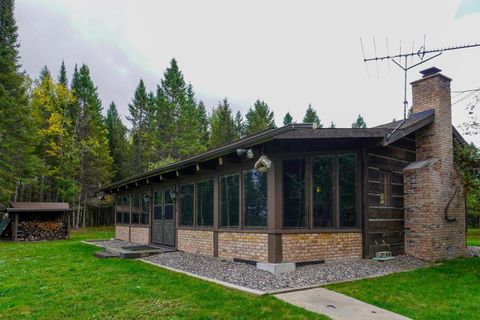 9115 CARDINAL LN Argonne WI 54511