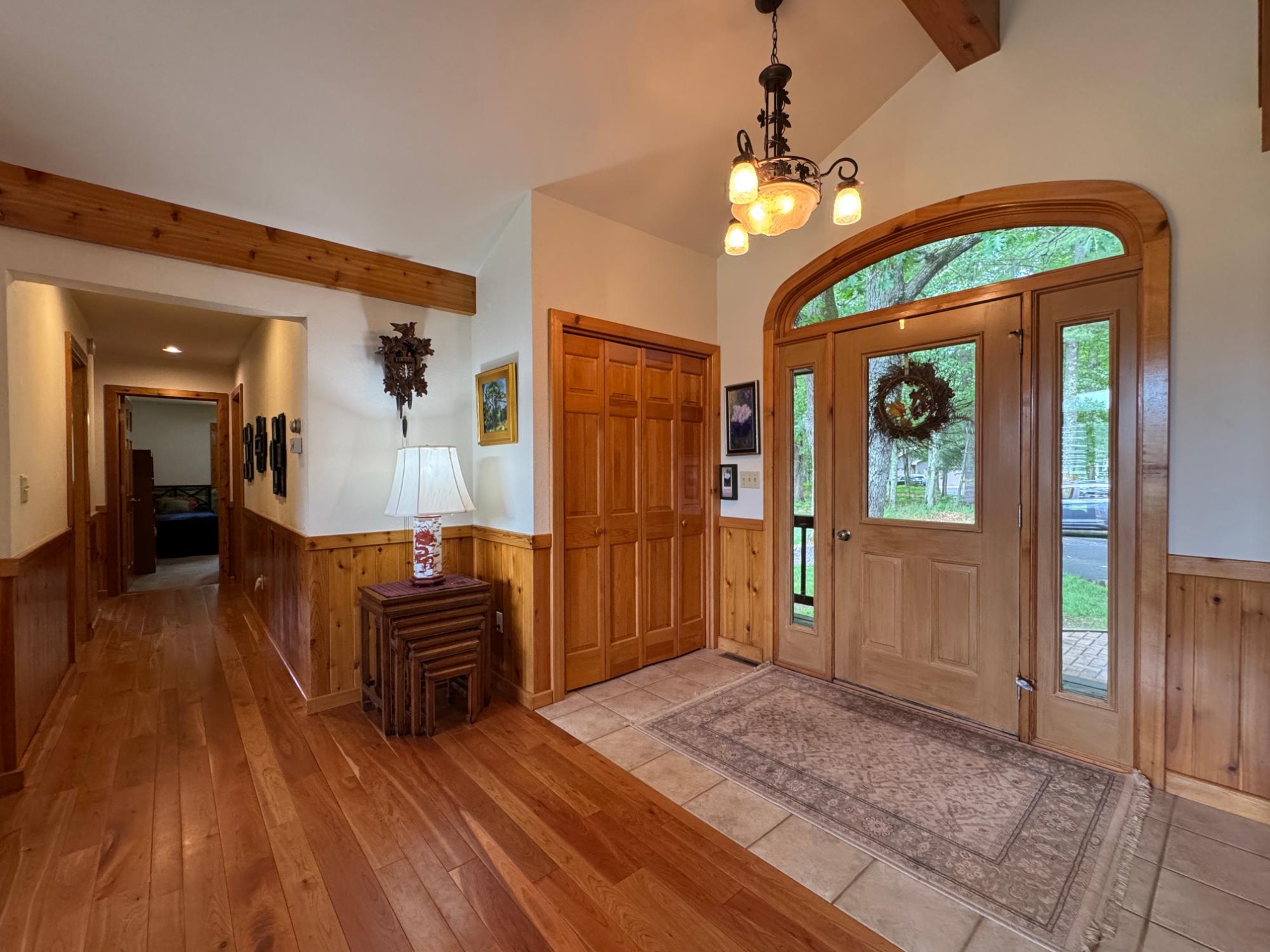 7488 TRAILWOOD DR