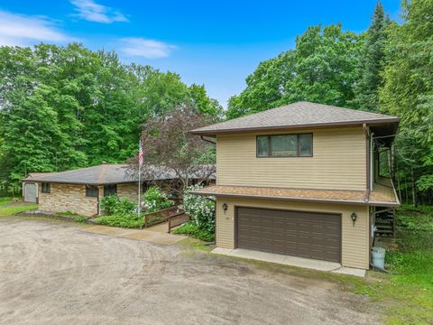 1181 4TH AVE N Park Falls WI 54552
