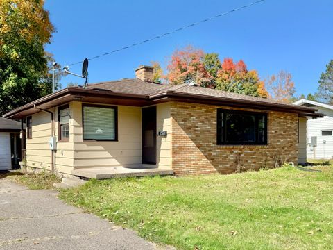 161 PADDOCK AVE Park Falls WI 54552