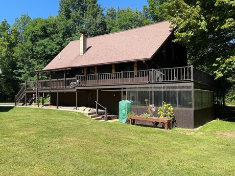 N11411 MUSKIE LN Elcho WI 54428